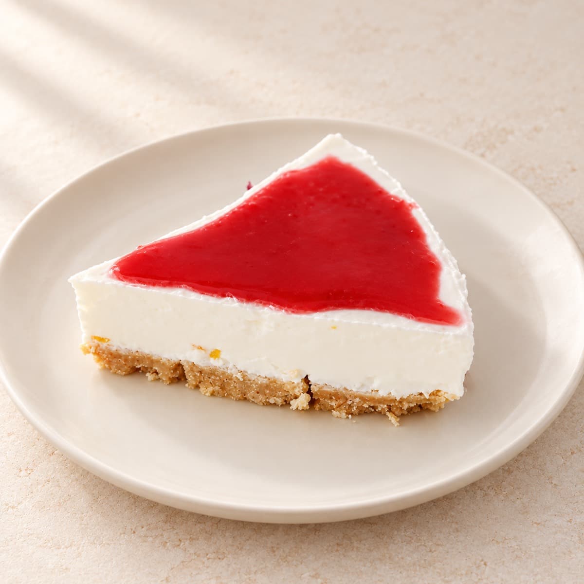 Cheesecake glassata di rosso