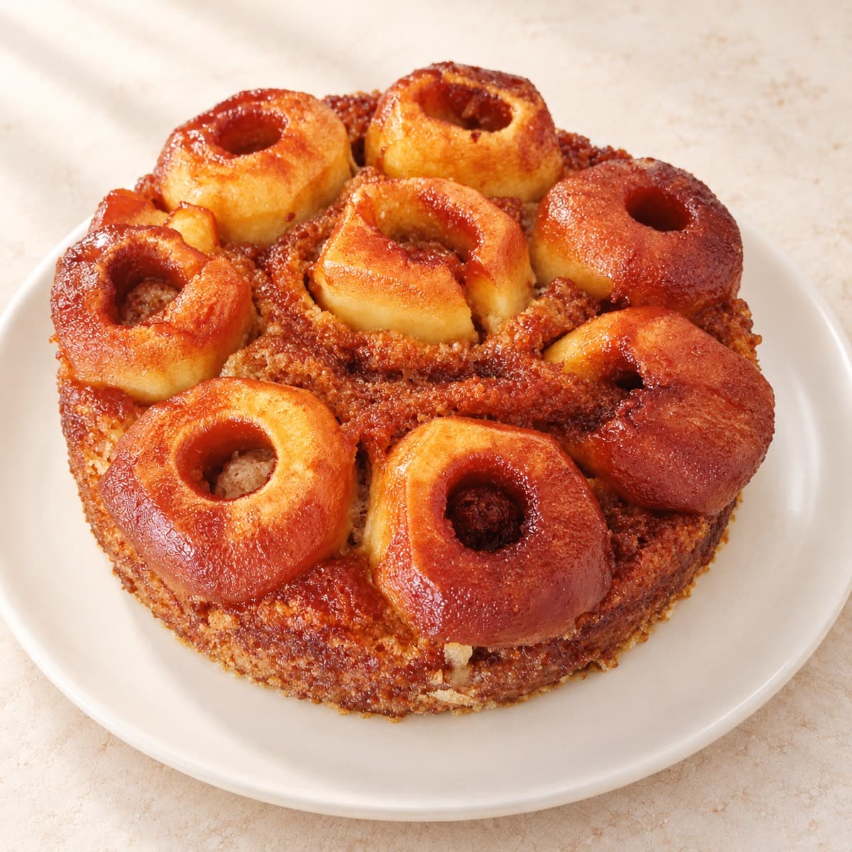 Torta ad anelli caramellati